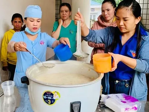 Ấm áp tình người nơi bệnh viện