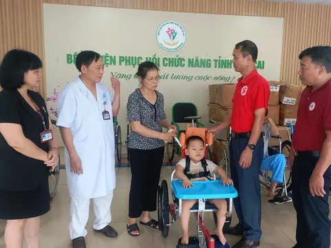 Kết nối và lan toả vòng tay nhân ái trong cộng đồng