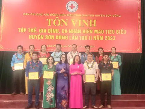 Bắc Giang: Huyện Sơn Động tổ chức Lễ tôn vinh các tập thể, cá nhân, gia đình hiến máu tiêu biểu