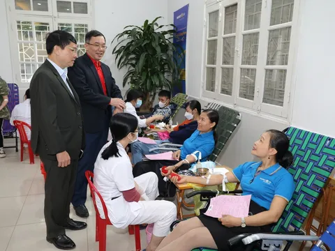 Lan tỏa phong trào hiến máu tình nguyện “Giọt hồng Cố đô”