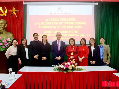 Chủ tịch Hội Chữ thập đỏ Việt Nam gặp gỡ, trao đổi với Uỷ ban Chữ thập đỏ quốc tế