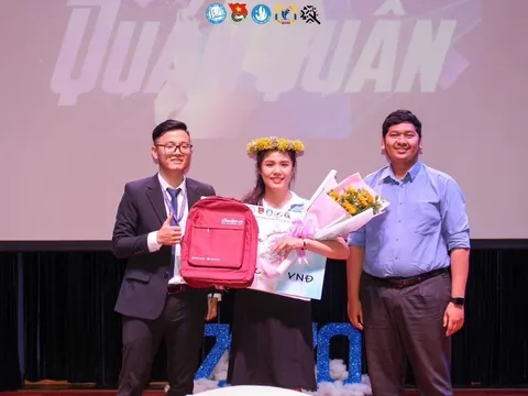 Từ tuổi thơ không “Bình An” hướng về tương lai tươi sáng