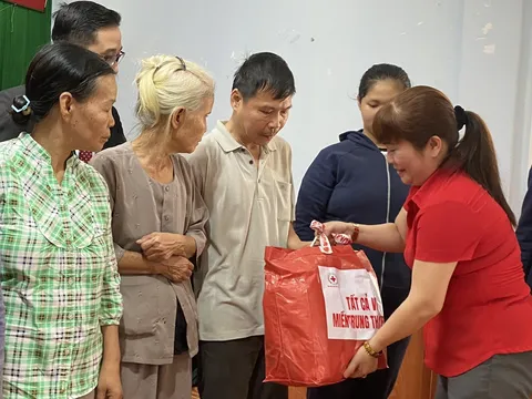 Tất cả vì miền Trung thân yêu