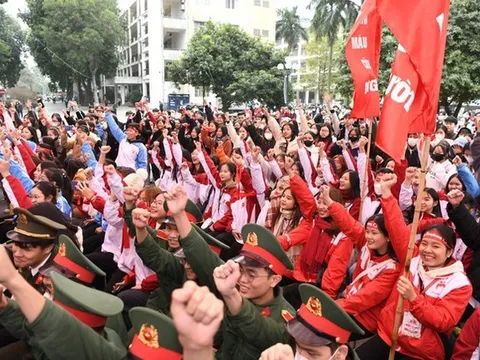 Hàng nghìn người hiến máu tình nguyện dịp Giáng sinh