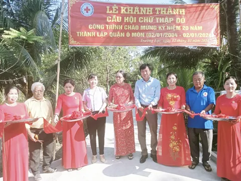 Cần Thơ khánh thành 2 cầu Hội Chữ thập đỏ
