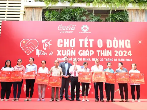 Lan tỏa Tết diệu kỳ đến hàng ngàn gia đình khó khăn với phiên "Chợ 0 đồng"