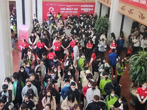 Phú Thọ: Gần 2.000 tình nguyện viên tham gia chương trình “Chủ nhật Đỏ”