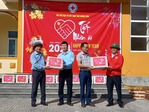 Hội Chữ thập đỏ tỉnh Quảng Bình: Tổ chức Chương trình “Tết Nhân ái”