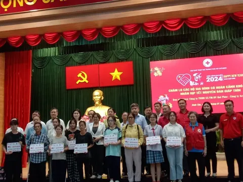 Chăm lo đời sống cho Nhân dân thông qua chương trình “Tết Nhân Ái”