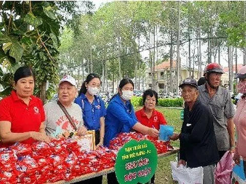 "Chợ Nhân ái": Lan toả nghĩa cử cao đẹp, hành động tử tế trong cộng đồng