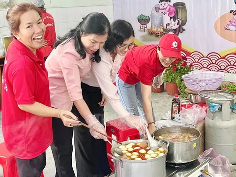 TP Hồ Chí Minh: Hội Chữ thập đỏ quận Gò Vấp tổ chức chương trình “Góc bếp - Tết xưa”