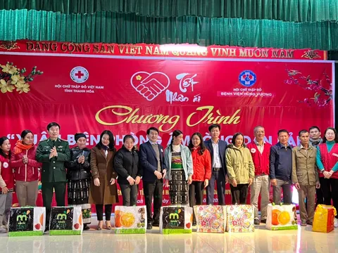 Thanh Hóa: “Tết Nhân ái” đã trao 48.244 suất quà