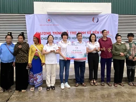 Triệu tấm lòng nhân ái hướng về Điện Biên