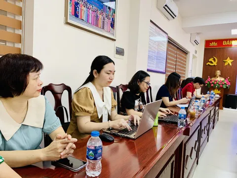 Sẵn sàng triển khai học bạ số tại các trường Tiểu học quận Ba Đình