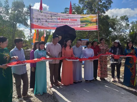 Khánh thành cầu giao thông nông thôn tại Cà Mau