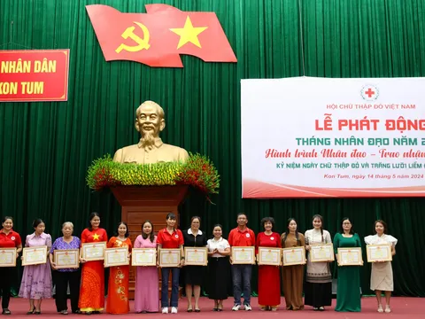 Huy động nguồn lực để thực hiện hoạt động nhân đạo
