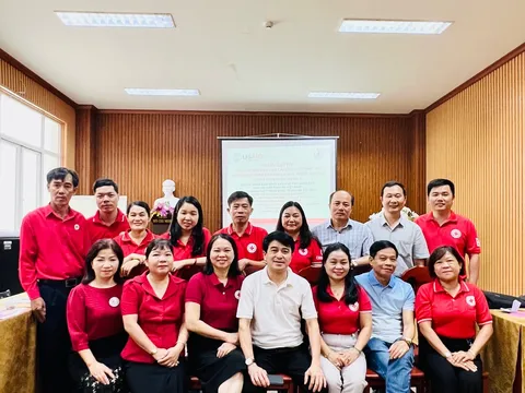 Hội Chữ thập đỏ Việt Nam tập huấn phương pháp, kỹ năng cơ bản  trong quản lý, huấn luyện sơ cấp cứu