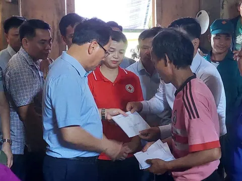 Lào Cai: Thăm hỏi, hỗ trợ gia đình có nạn nhân bị lũ cuốn trôi