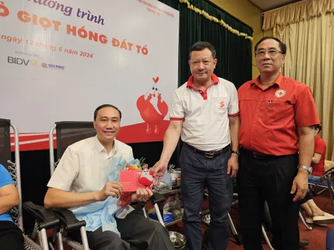 Đưa "Giọt Hồng Đất Tổ" hòa vào dòng máu Việt