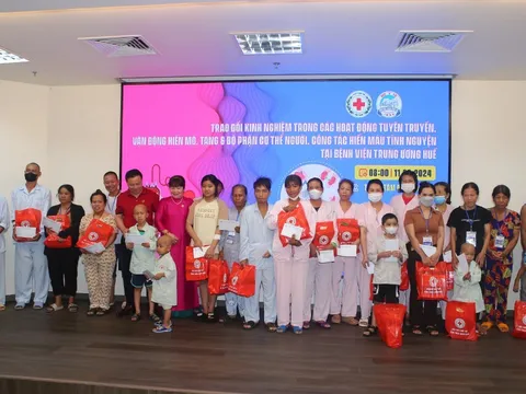 Hình thành thói quen hiến tóc, lan tỏa hành động đẹp truyền cảm hứng tới cộng đồng