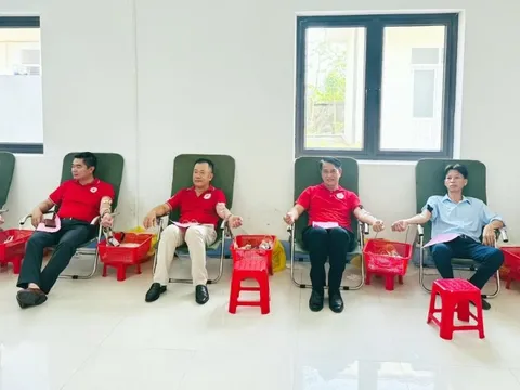 Tiếp nhận 129 đơn vị máu tại Ngày hội hiến máu “Giọt hồng Thương cảng Vân Đồn”