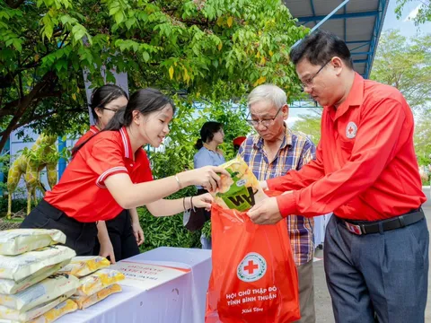 Gần 1,7 triệu lượt người khó khăn được hỗ trợ trong Tháng Nhân đạo năm 2024
