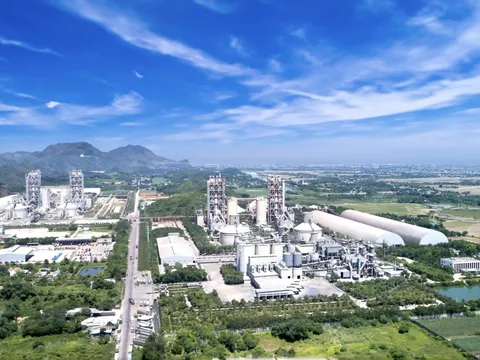 Công ty xi măng Long Sơn khẳng định vị thế trên bản đồ xuất khẩu xi măng Thế Giới