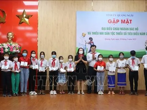 Quảng Ngãi: Tuyên dương cháu ngoan Bác Hồ và thiếu nhi dân tộc thiểu số tiêu biểu