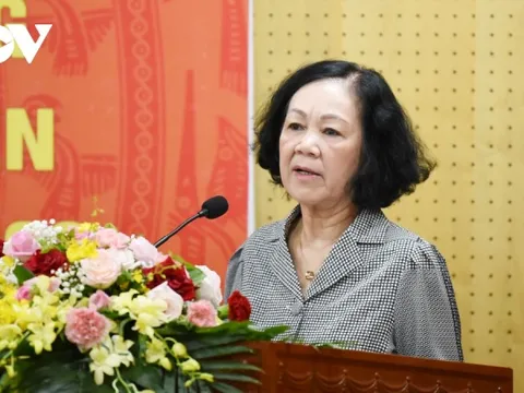 "Cán bộ co lại an toàn, không dám làm thì đất nước không phát triển được"