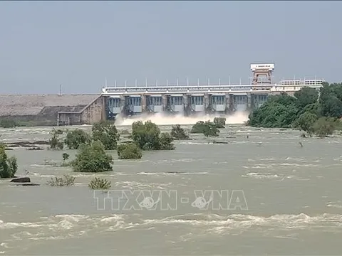 Chủ động ứng phó khi các nhà máy thủy điện xả lũ