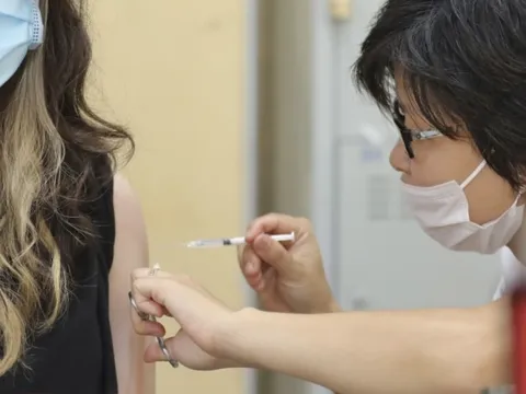 Quảng Ninh: Trước 25/8, tất cả trẻ từ 5 đến dưới 12 tuổi phải được tiêm ít nhất một mũi vaccine