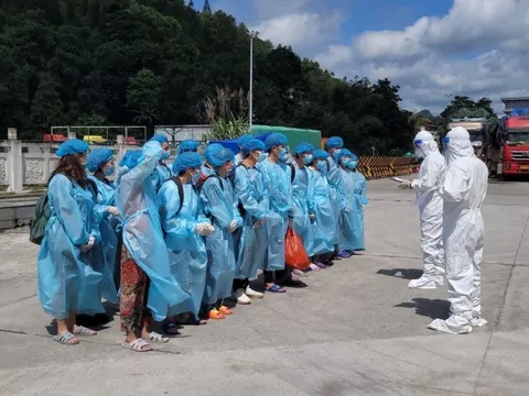 Phát hiện, ngăn chặn và tiếp nhận trên 100 công dân xuất, nhập cảnh trái phép