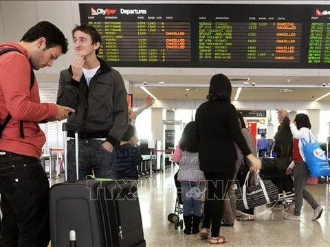 Australia giảm thời gian cách ly đối với người mắc COVID-19