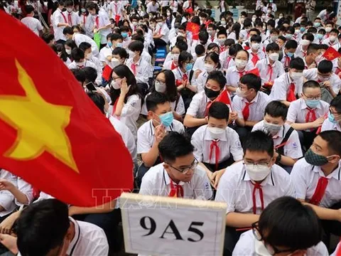 Học sinh nô nức khai giảng: Niềm tin và hy vọng về chặng đường mới trong học tập