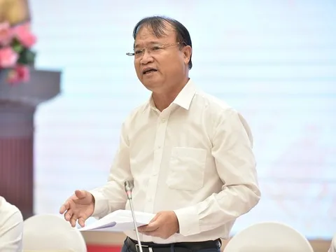 Giá xăng dầu giảm hơn nữa sẽ tốt hơn cho người dân, doanh nghiệp