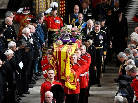 Nữ hoàng Anh an nghỉ