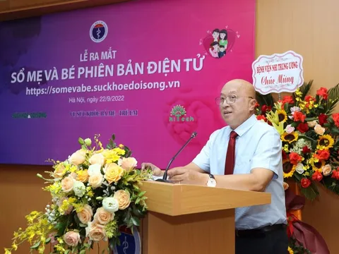 Ra mắt Sổ theo dõi sức khỏe Bà mẹ và Trẻ em phiên bản điện tử