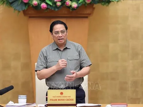 Thủ tướng chỉ đạo 'nóng' giữ ổn định kinh tế sau khi FED tăng lãi suất