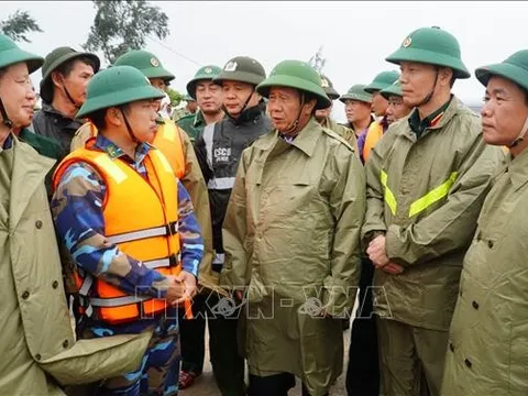 Phó Thủ tướng Lê Văn Thành kiểm tra, chỉ đạo công tác khắc phục hậu quả bão Noru