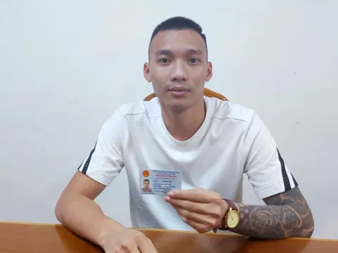 Nam thanh niên bị bắt sau khi được giải cứu từ Campuchia