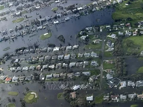 Bão Ian gây ngập lụt nghiêm trọng nhất trong 500 năm tại bang Florida, Mỹ