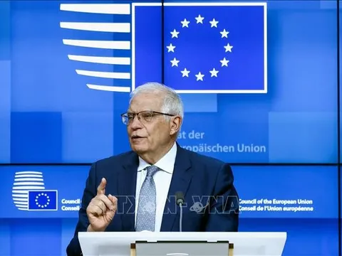 Cảnh báo xu hướng tăng lãi suất dẫn đến nguy cơ suy thoái kinh tế thế giới