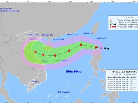 Bão Nesat sẽ tăng cấp khi vào Biển Đông trong 24 giờ tới