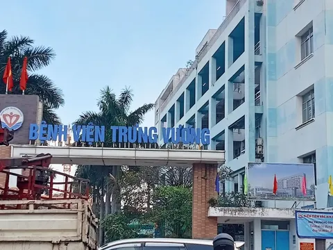 TP.HCM:17 bệnh viện công lập được hỗ trợ kinh phí trả lương nhân viên