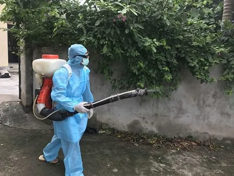 Sốt xuất huyết "bùng nổ", Hà Nội mở chiến dịch phun hóa chất diệt muỗi trong 34 đêm