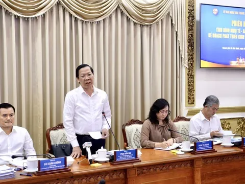 27 doanh nghiệp cắt giảm lao động, chủ tịch UBND TP.HCM đề nghị theo dõi sát tình hình