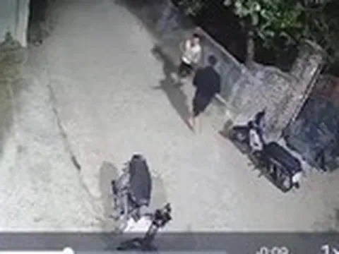 TPHCM: Sẽ trích xuất camera phạt người xả rác, tiểu bậy