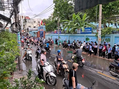 Chậm nhất đến đầu học kỳ 2, các trường ở TP.HCM phải thực hiện lùi giờ học