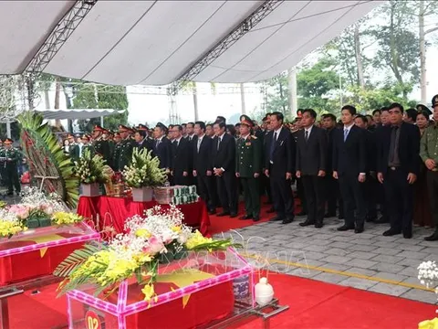 Truy điệu, an táng 8 hài cốt liệt sỹ tại Nghĩa trang Liệt sỹ Quốc gia Vị Xuyên