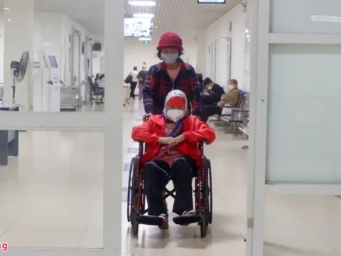 Hà Nội rét đậm đột ngột, dự báo số người khám bệnh gia tăng